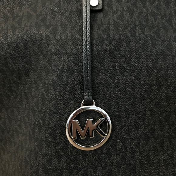 Michael Kors Purse Black Jet Set Travel Logo Large Shoulder Tote Bag Pebbled - Picture 5 of 16